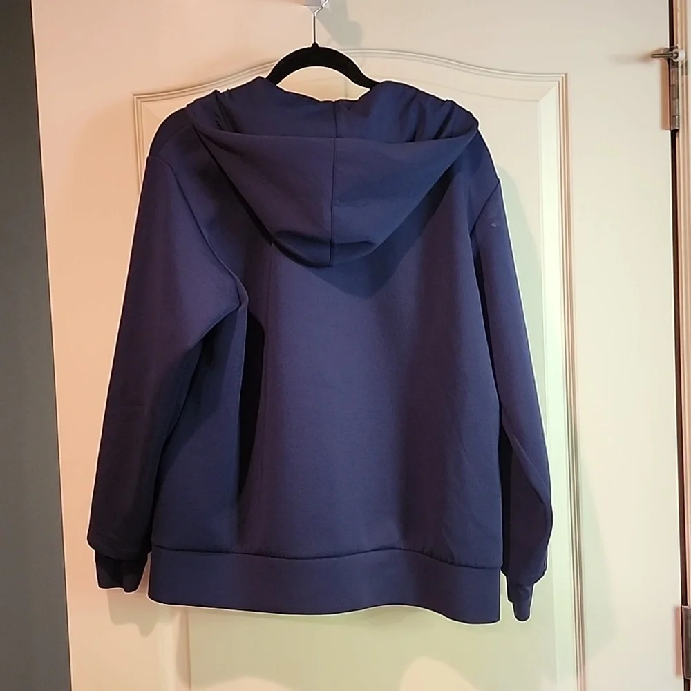 Nike Pro Dri Fit zippered hooded jacket - Picture 12 of 12